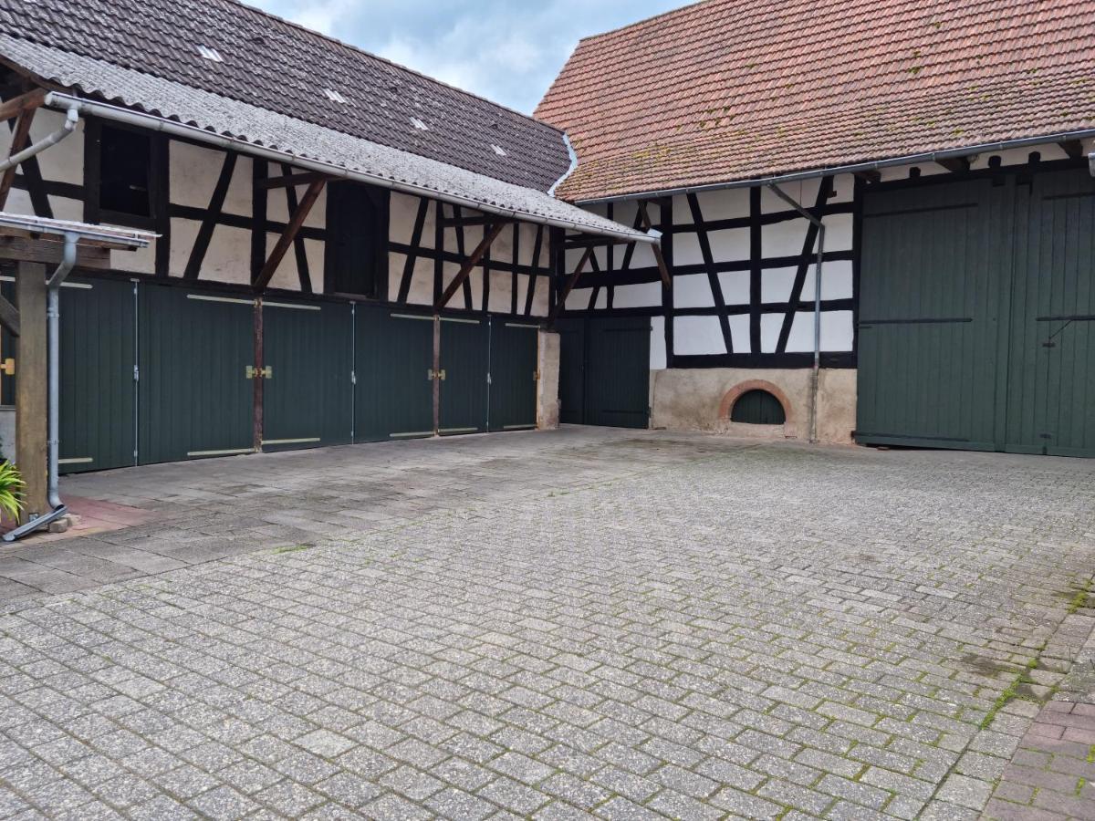 Gaestehaus Iwwerdorfer Hof Apartment Budingen