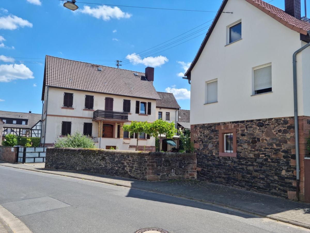 Gaestehaus Iwwerdorfer Hof *